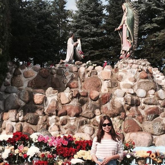 Meet your Posher, Meg - Picture 1 of 1